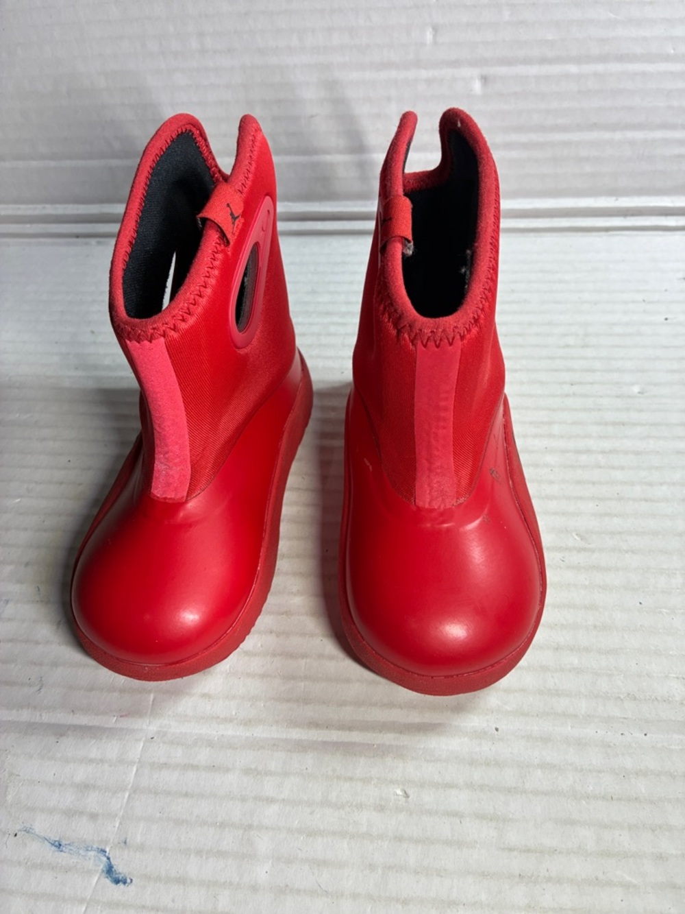Kids Jordan Red Waterproof Pull-On Rain Boots USED SKU FB9919-600